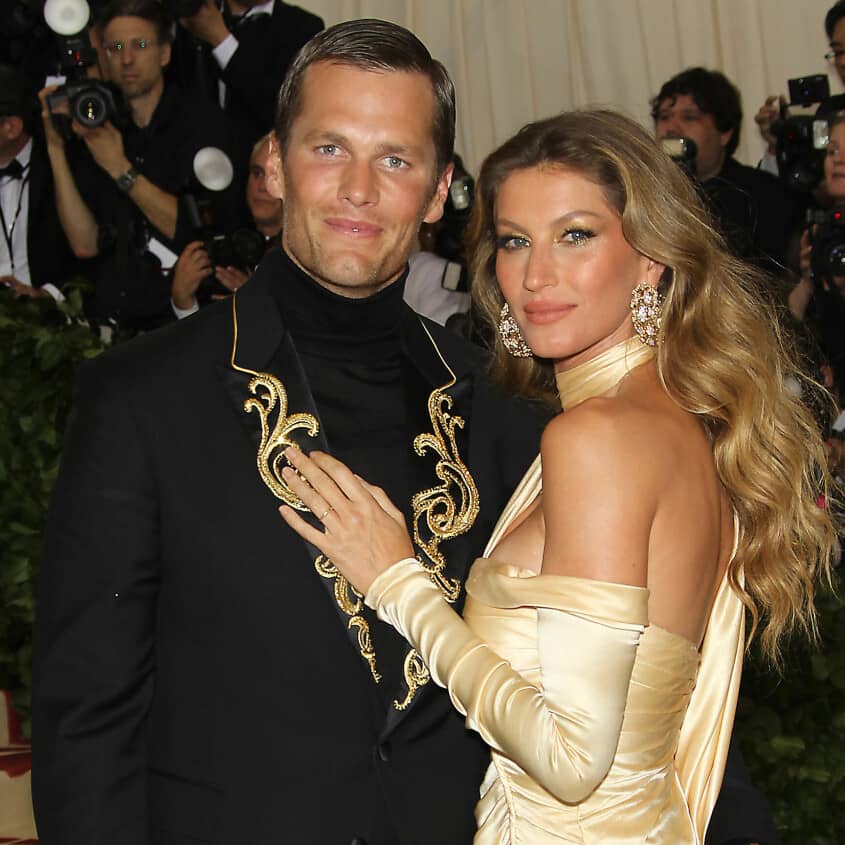 Tom Brady and Gisele Bündchen met through mutual friends in 2006.